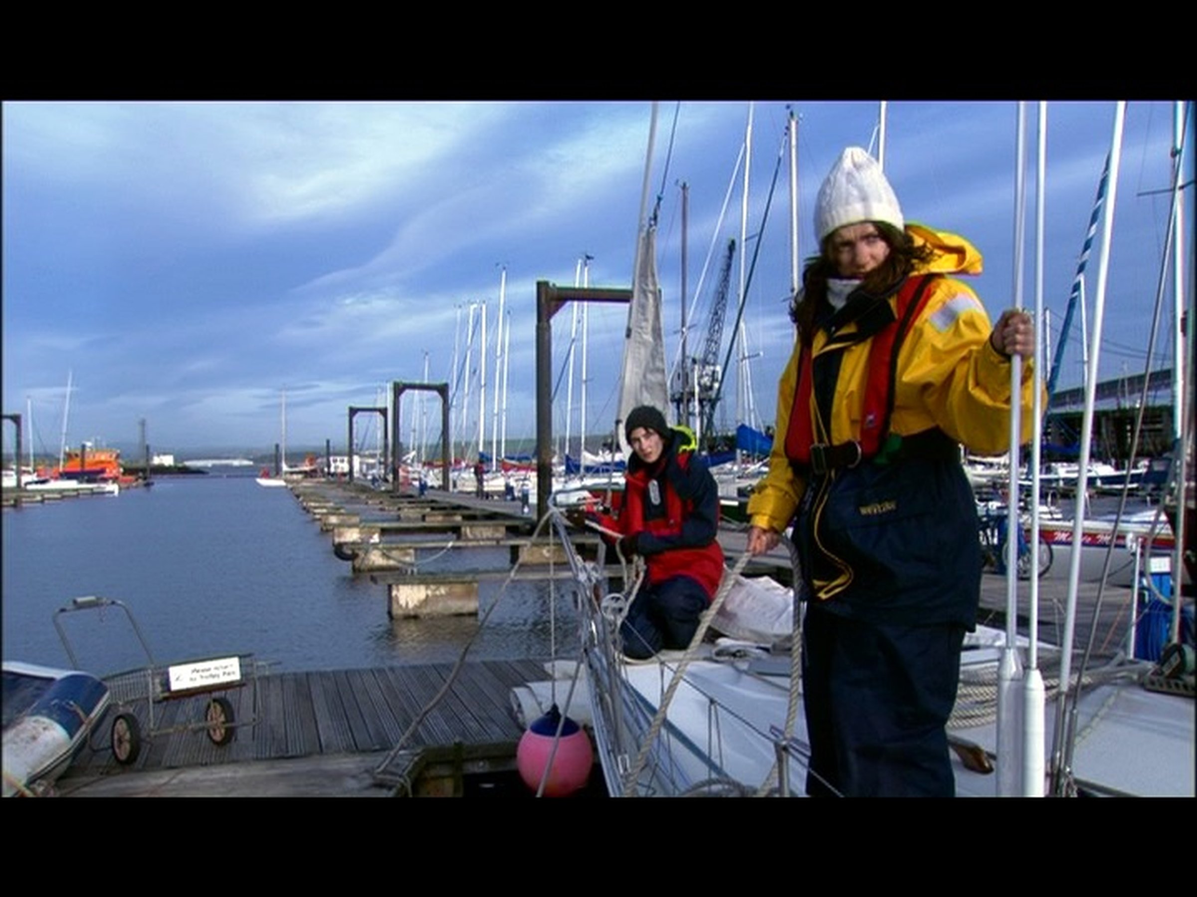 This Is How We Walk on the Moon, 2007 HD - 27'20'' loop, video still