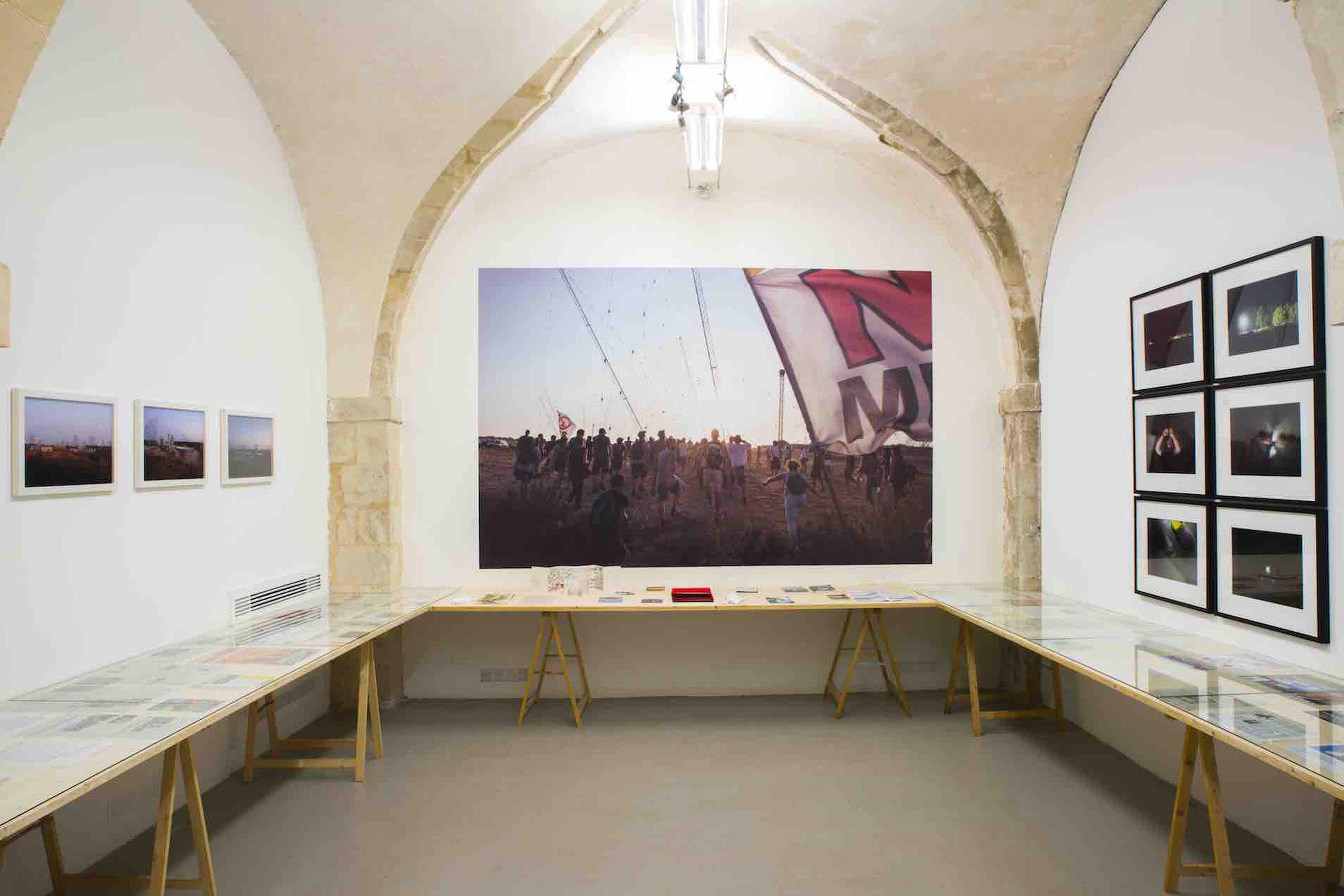 Artists Against Muos Installation view at Laveronica Arte Contemporanea, 2017 ph. Francesco Di Giovanni